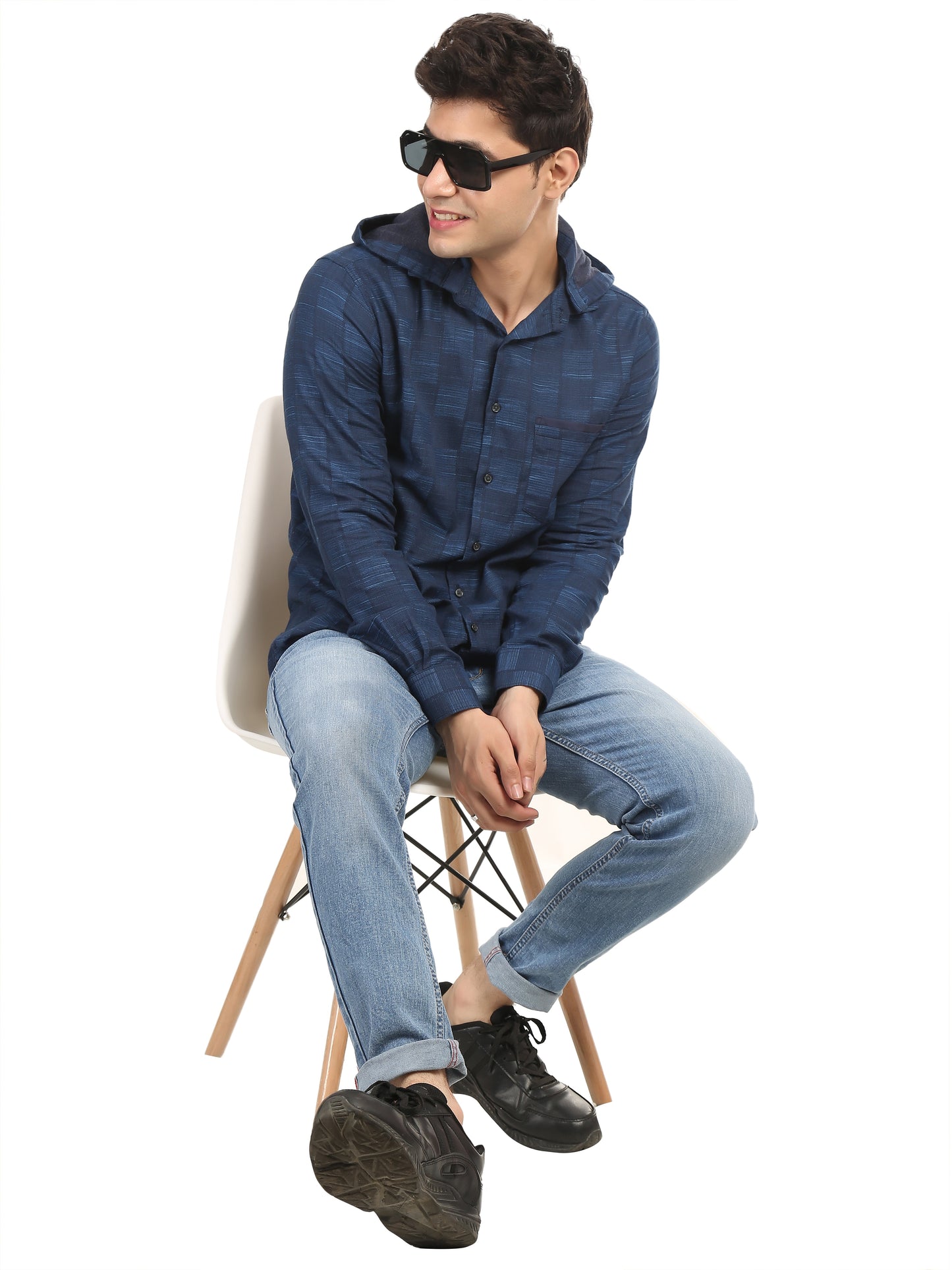 Shirt with Replace Hood for Men's box