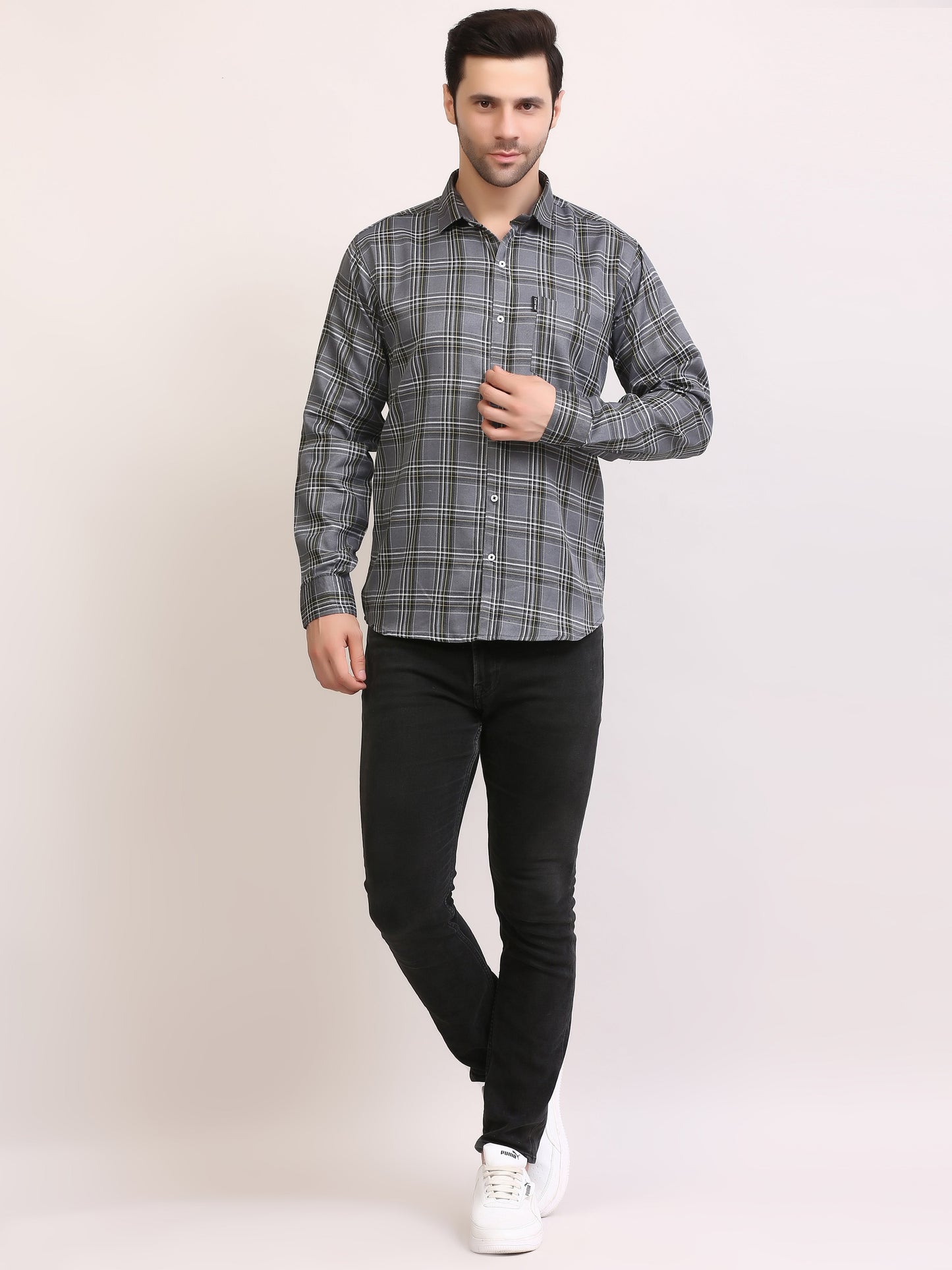 Men Slim Fit Patterned  Casual Shirt