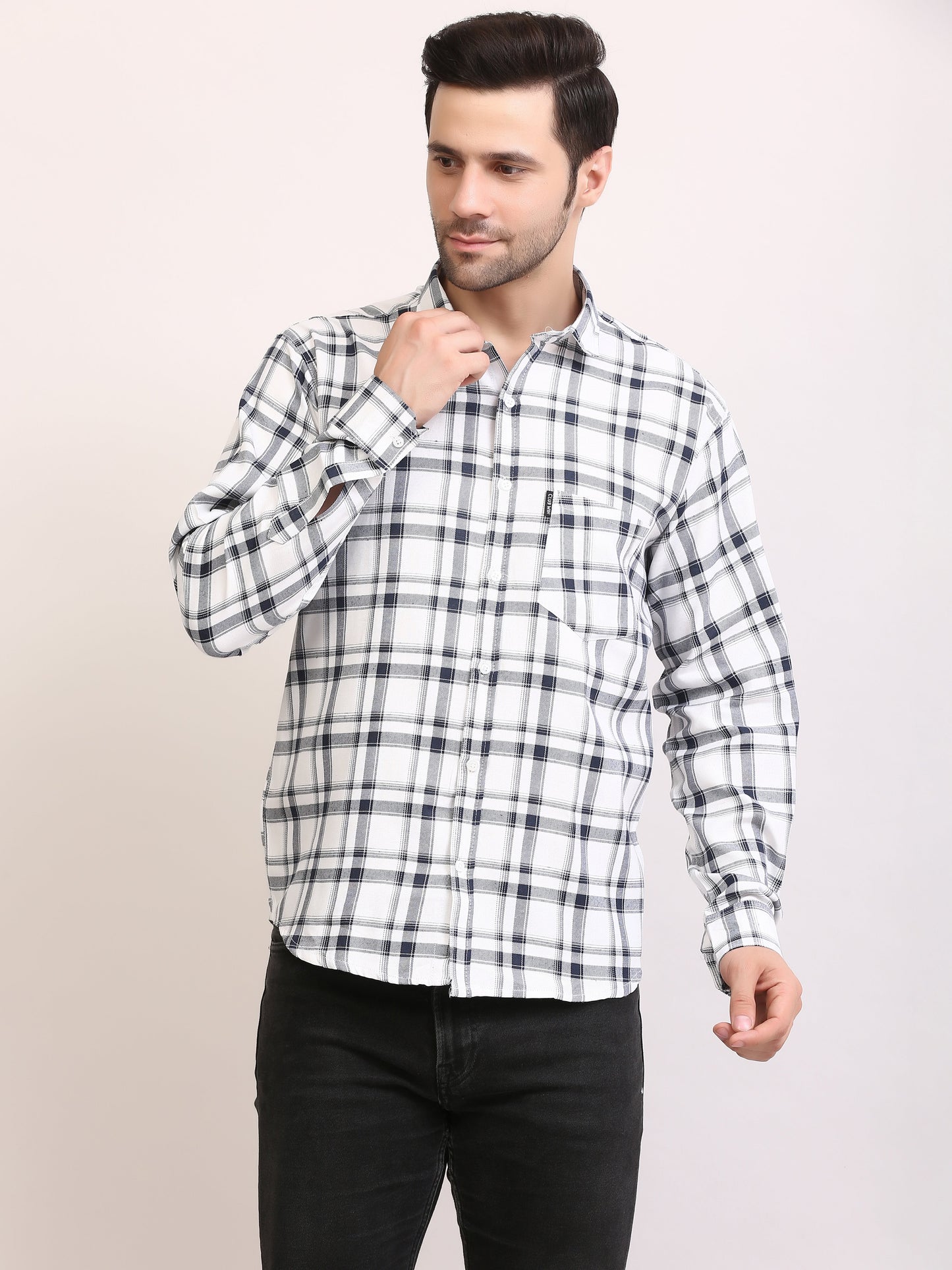 Men Slim Fit Cotton  Casual Shirt