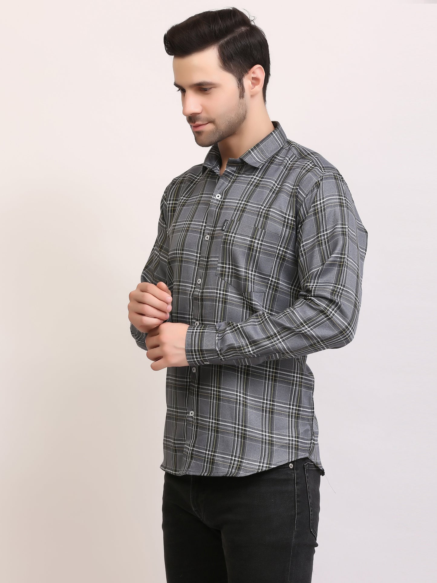 Men Slim Fit Patterned  Casual Shirt