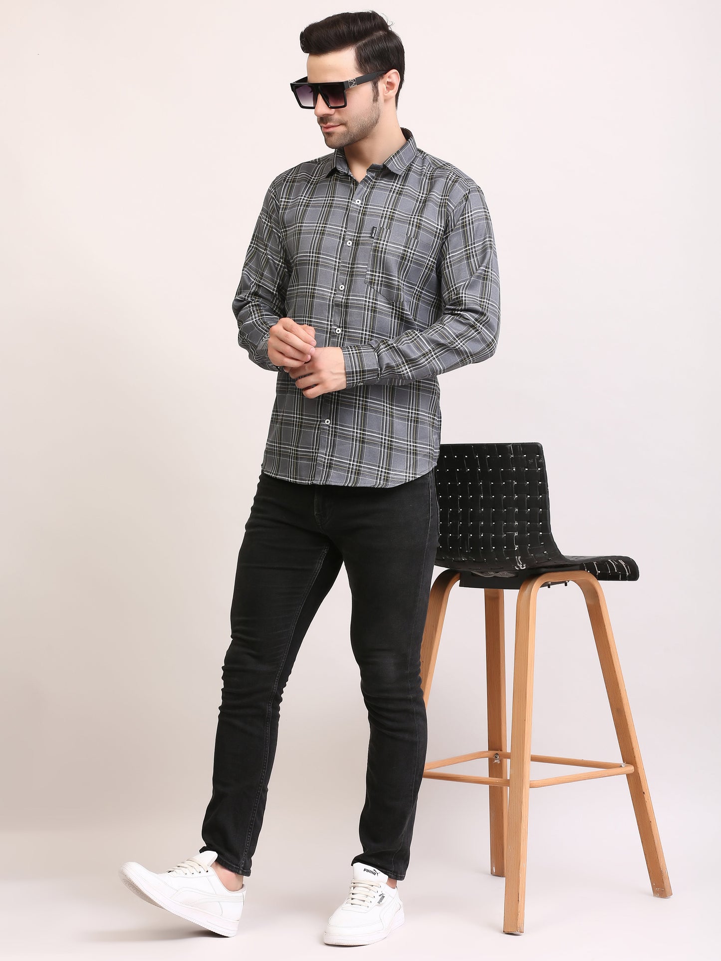 Men Slim Fit Patterned  Casual Shirt